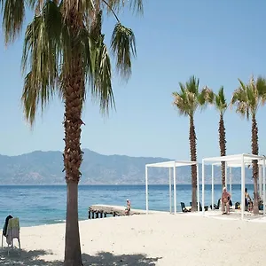 Le Mirage Boutique 4*, Reggio di Calabria Itália