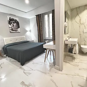 Garda 3*, Roma Itália